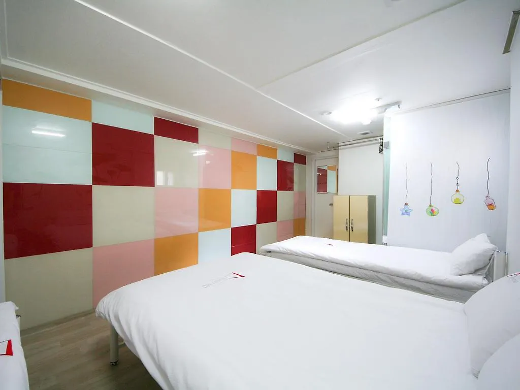 Guesthouse Myeongdong Seoul 2*,  South Korea